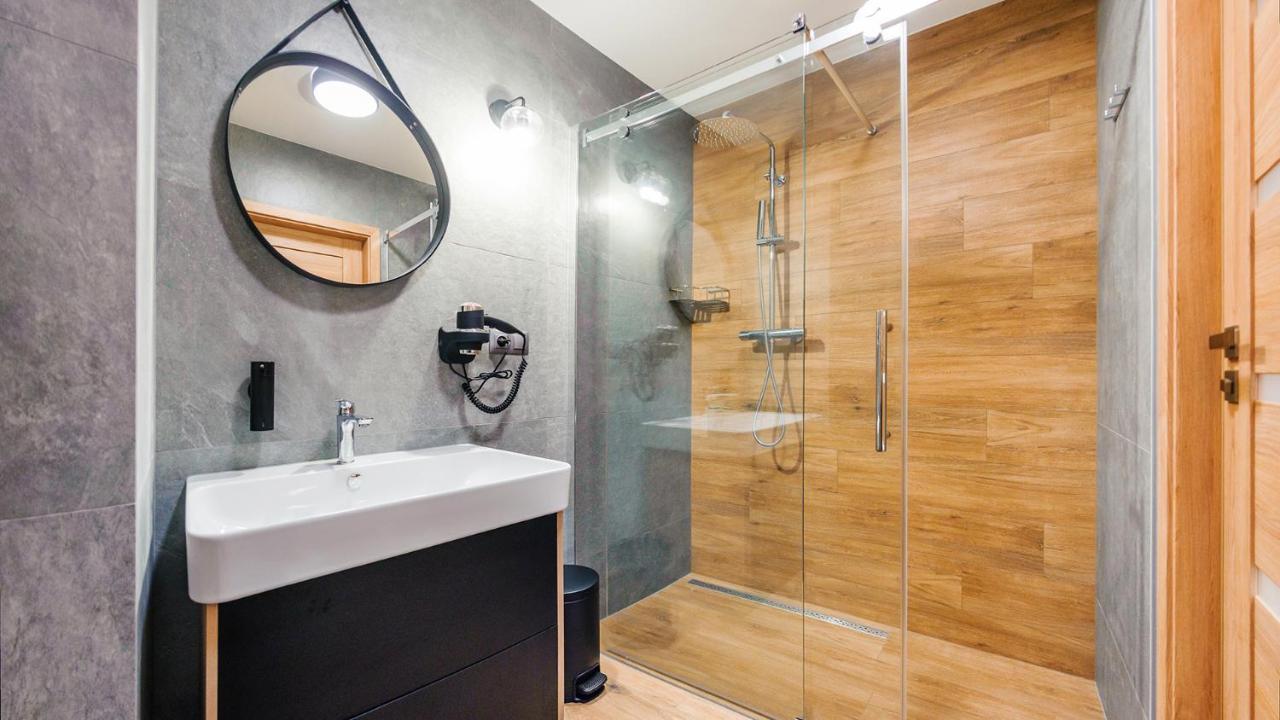 Z 2 Sypialniami Elegant Lux 18 E Perlowa Przystan -